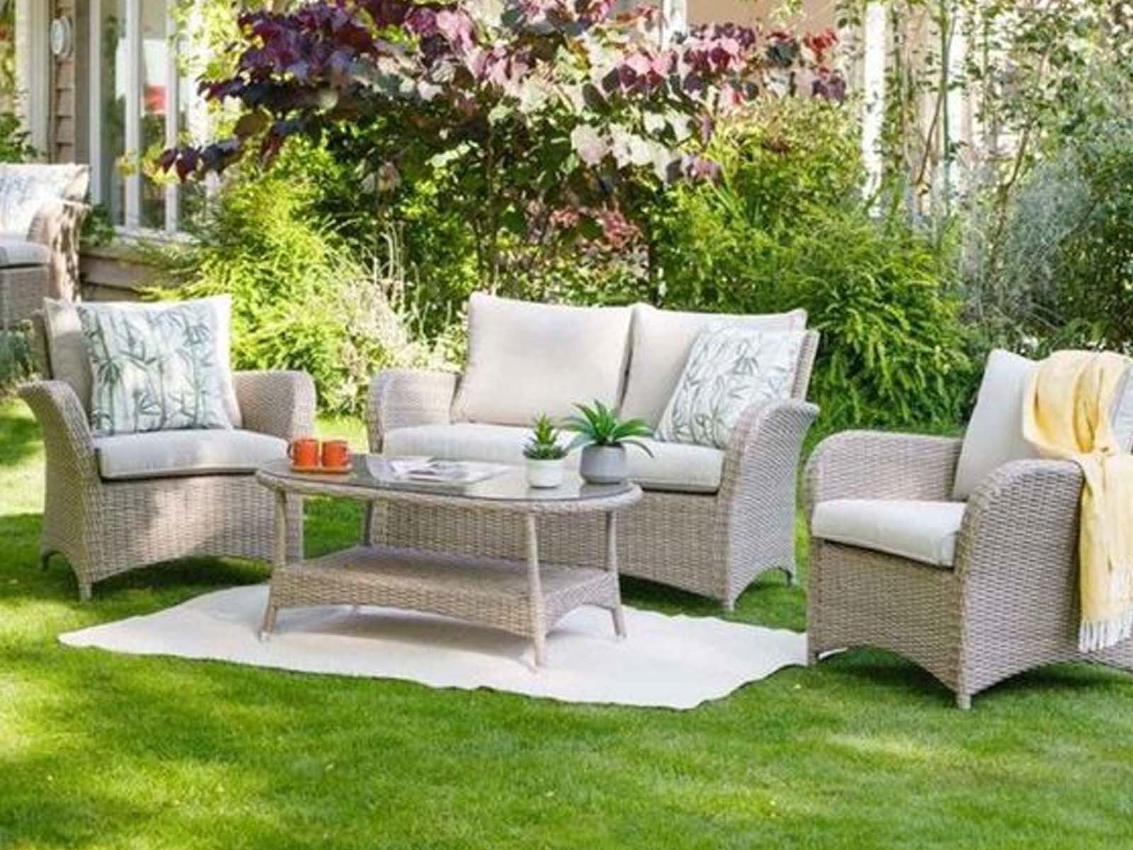 garden-furniture